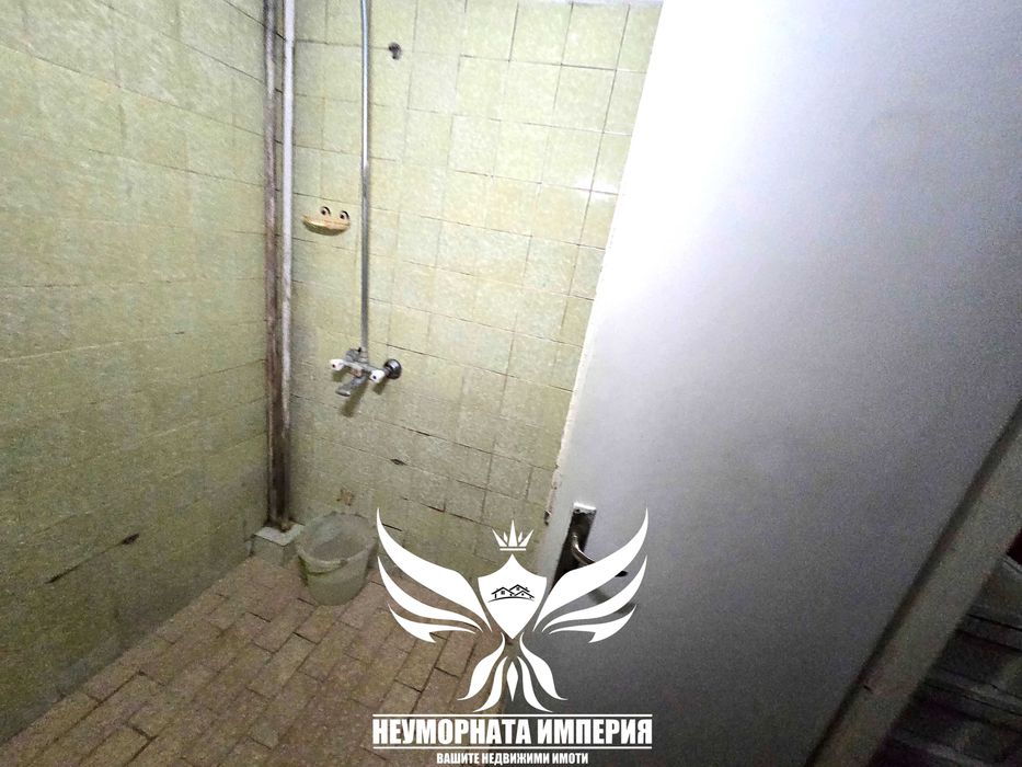 Продава се Тристаен апартамент в Пловдив, Кючук Париж - 68 кв.м за 2192 €/кв.м - Снимка #16