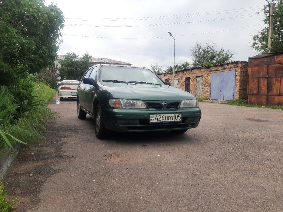Продаю Nissan Almera