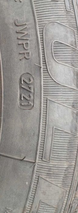 Продават се гуми втора употреба