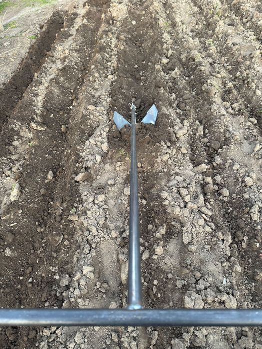 Браздир ръчен, земеделска техника, агро техника