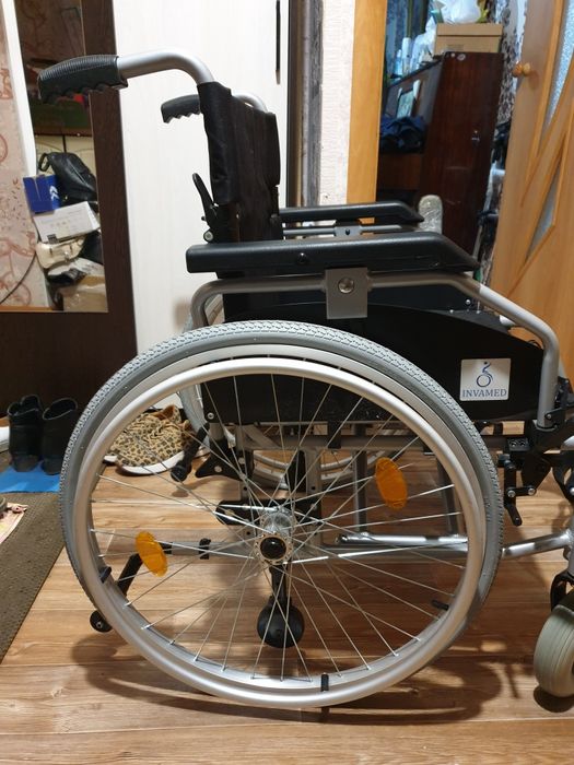 Коляска инвалидная