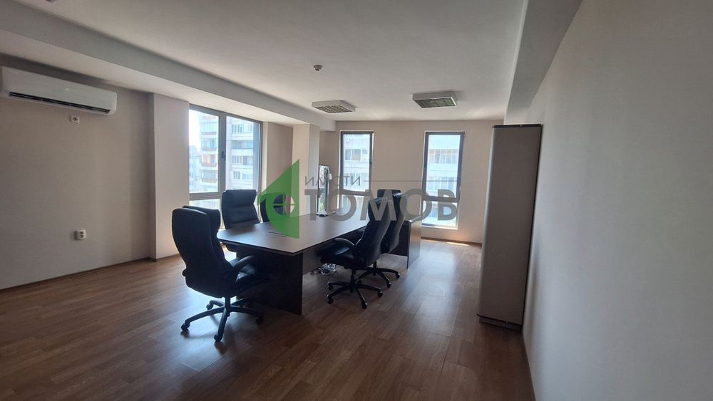 Продава се Офис в Стара Загора, Опълченски - 143 кв.м за 1400 €/кв.м - Снимка #4
