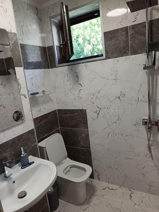 Дава се под наем Тристаен апартамент в Пловдив, Кършияка - 70 кв.м за 459 € - Снимка #7