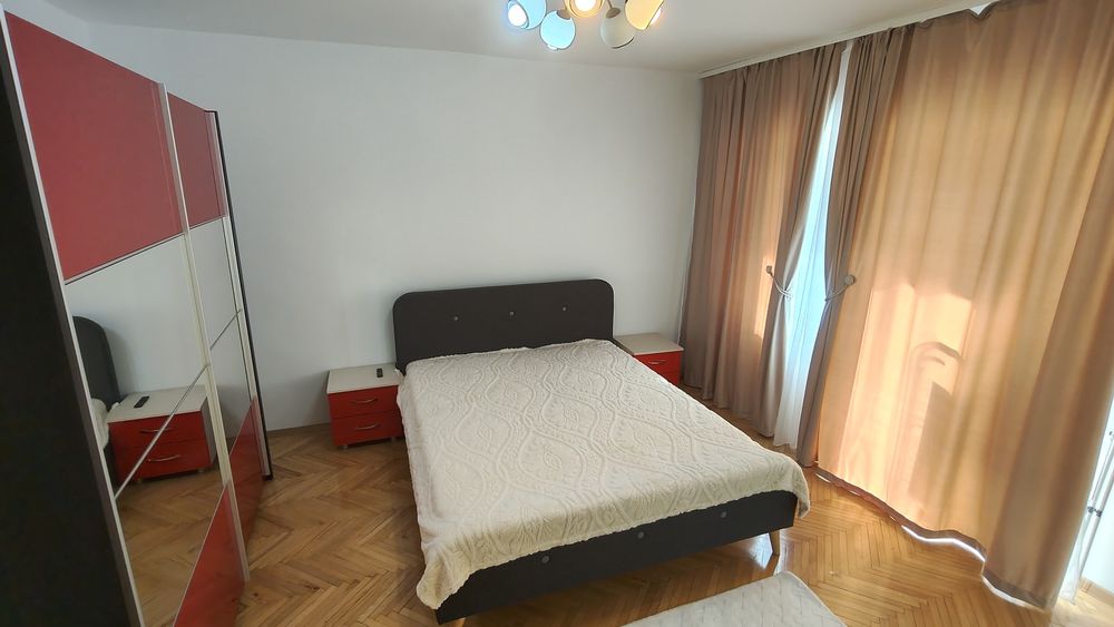 Garsoniera de închiriat, Calea București, Piata Mare
