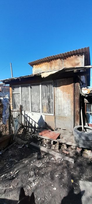 Продам баню на разбор.