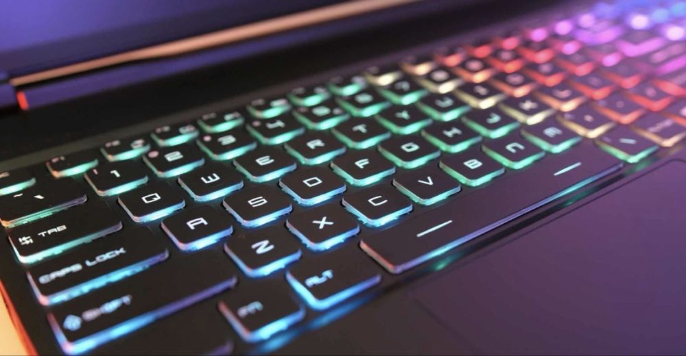 Лаптоп Acer Nitro 17 AN17