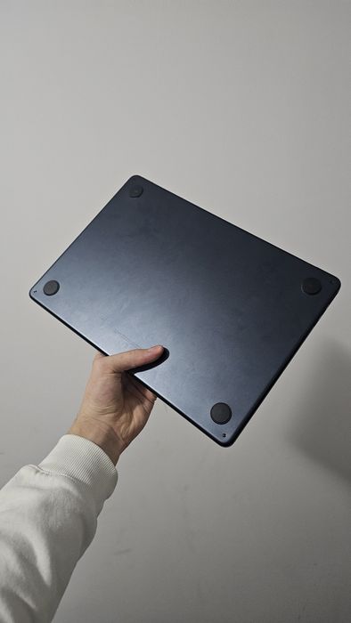 macbook air m3 13 inch