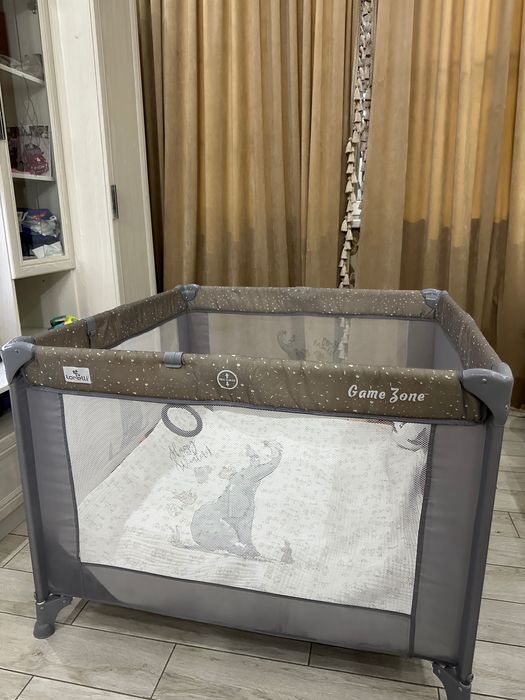 Манежка детская в сером цвете