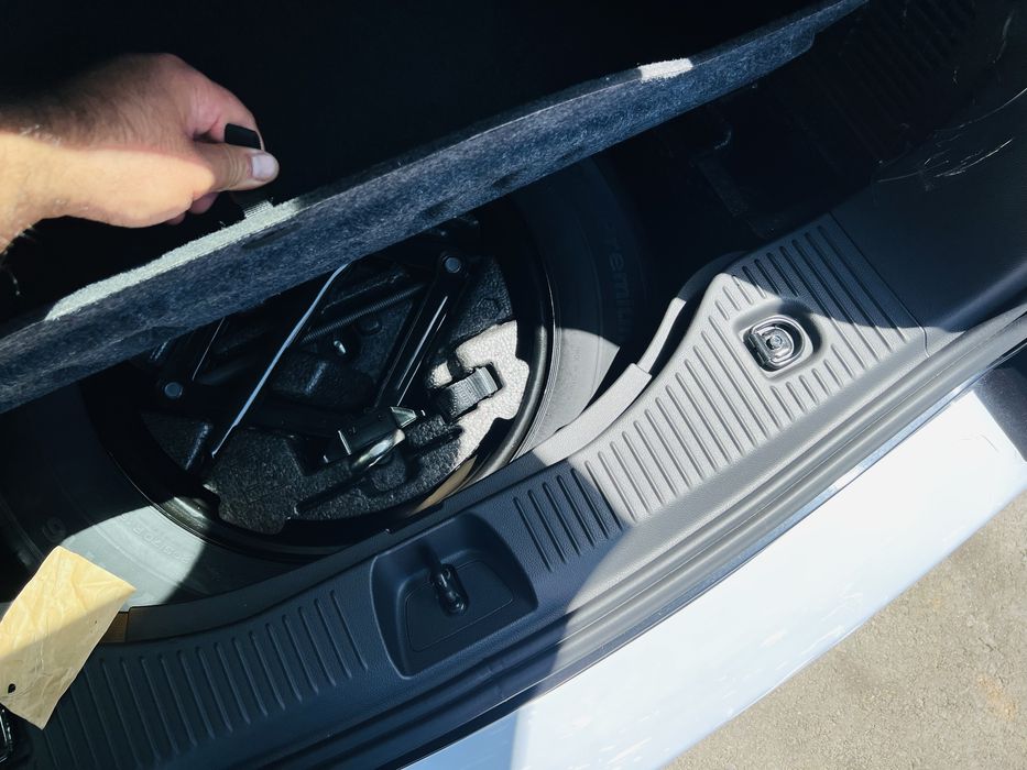 Tracker год 2020 автомат коробка пробег 36.000км