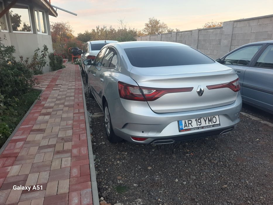RENAULT Megane 2021 — imagine 3