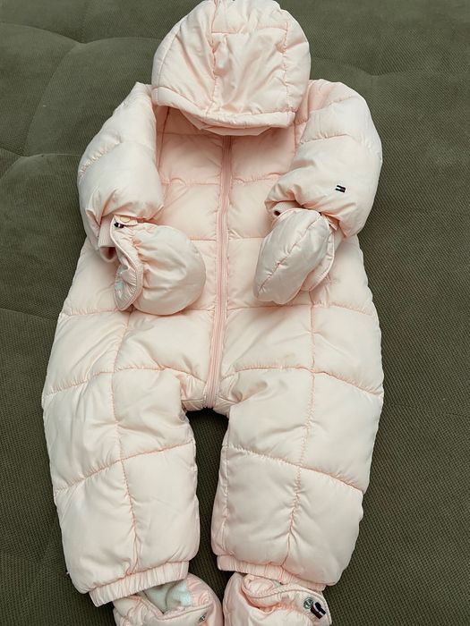 Космонавт/Зимен гащеризон Tommy Hilfiger 68см.