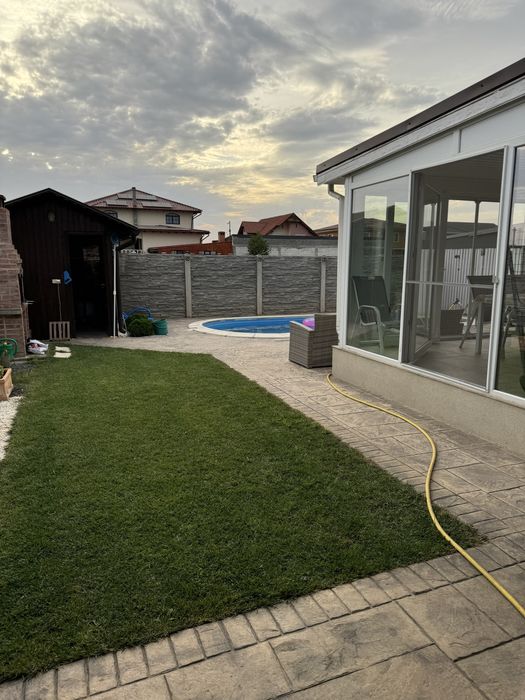 Proprietar Vand Duplex 110 mp utili, piscina, Mosnita Noua