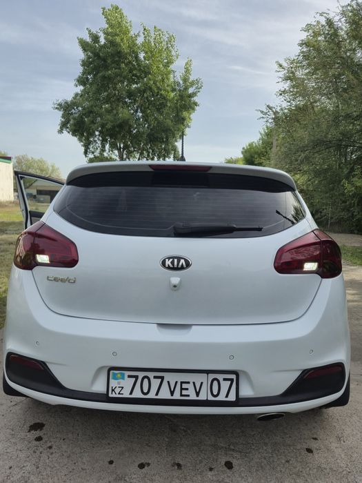 Продам kia ceed 2013