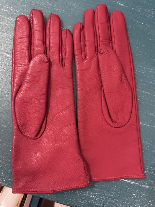 Продаю перчатки кожаные