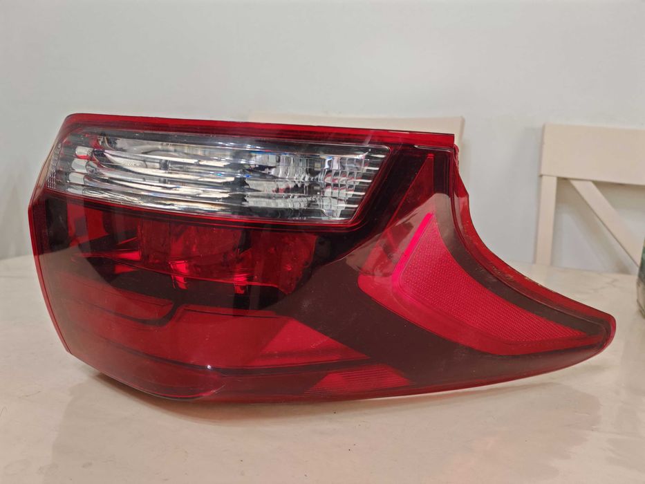 Фара задняя, левая