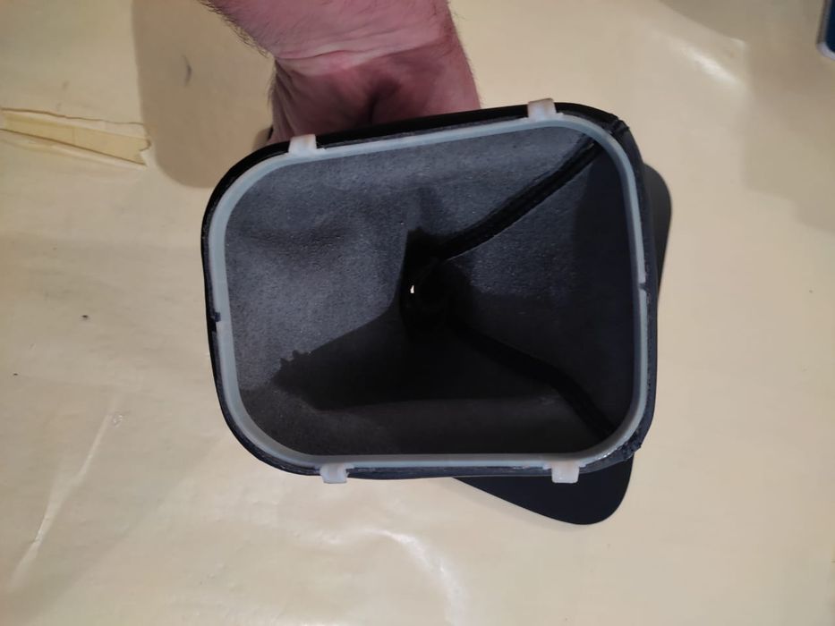Кожух на ручку КПП БМВ Е34