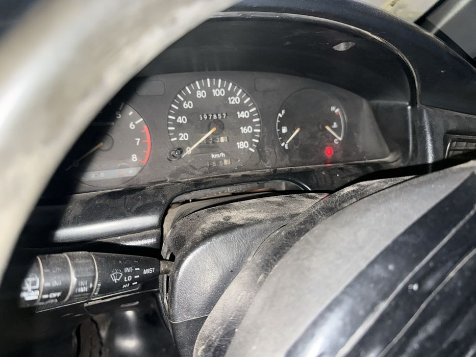 Продам машину срочно