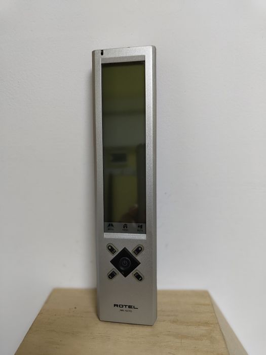 Amplificator,receiver Dvd,Cd,radio Rotel RSDX-02  5+1, mp3 , Dolby