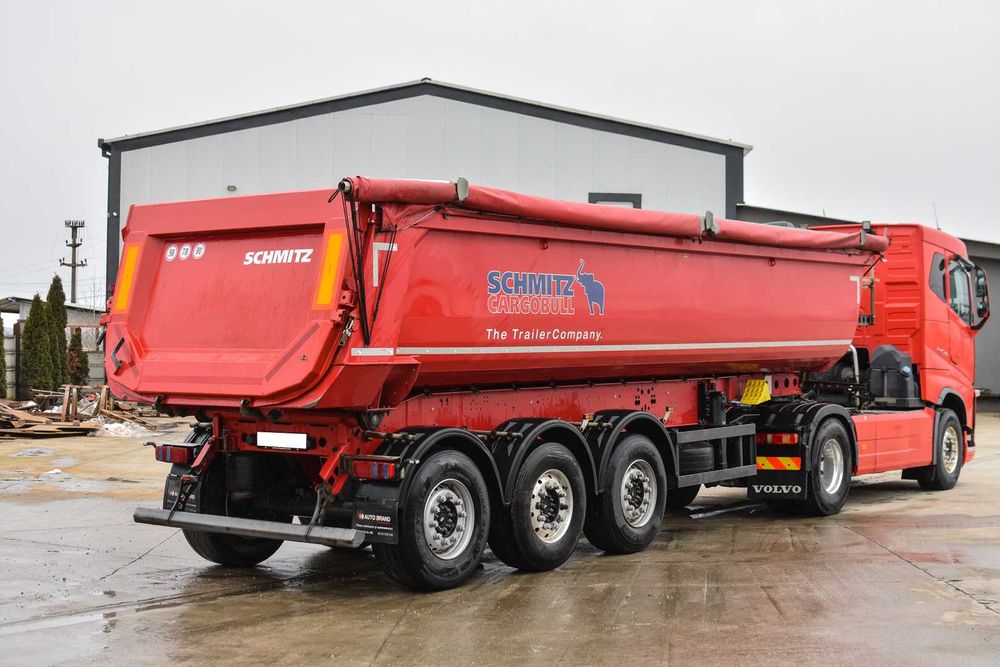 Semiremorca Schmitz basculabila