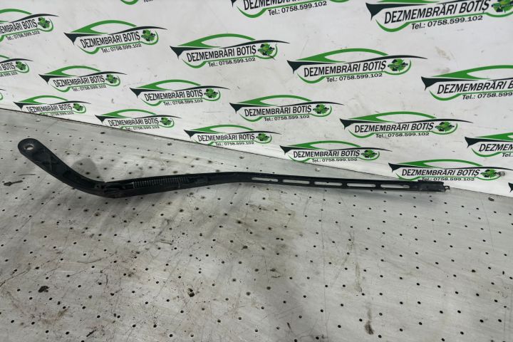 Brat stergator dreapta Peugeot 307 prima generatie (facelift)