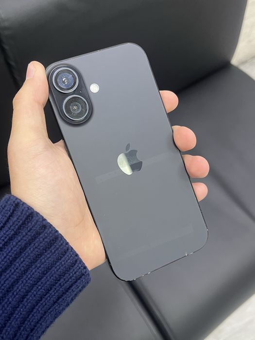 iPhone 16