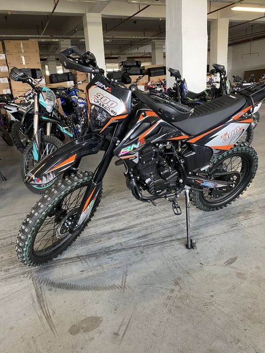 Cross 300cc Bnk moto manual 2 locuri nou cu garantie si livrare in tara