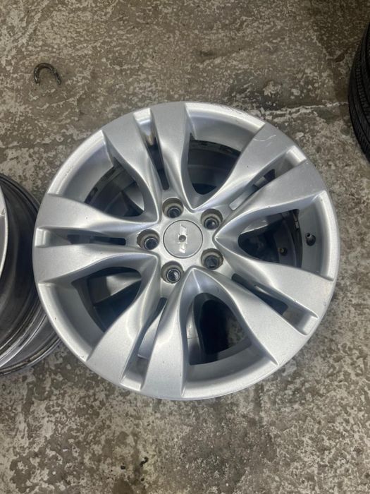 Продам диски R16 5x105