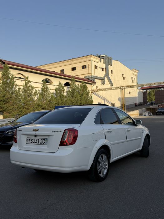 Lasseti 1,6   Sotiladi Obmenam bor