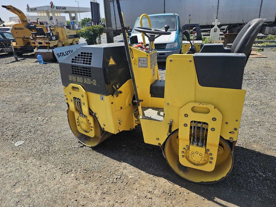 Inchiriez cilindru compactor Bomag BW 80 AD-2-doar 640h, 80cm