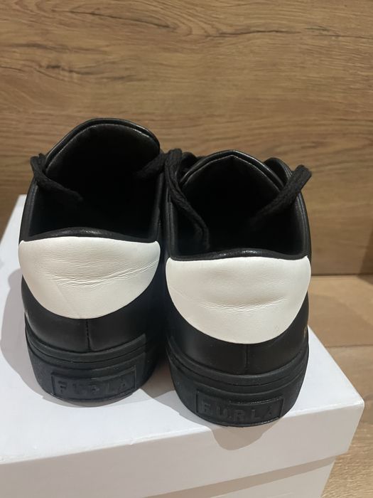 Дамски кецове Furla