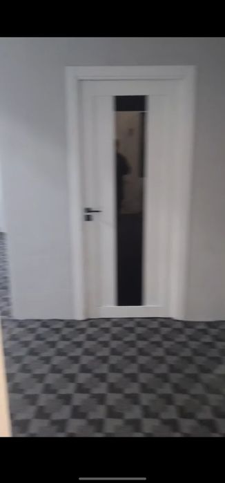 Ижарага уй берилади  назарбек  3 хона  250& лубойга