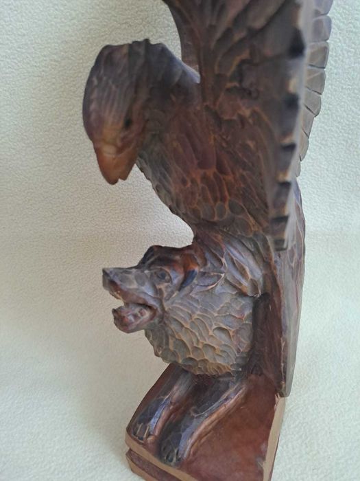 statueta vultur lemn lucrat manual 39 cm