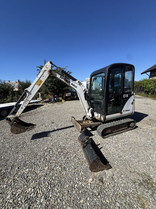 Miniexcavator Bobcat E16 1.6 tone 2011/2012 cabina incalzita