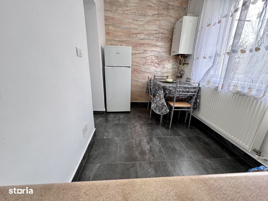 Apartament 1 Cameră, modern renovat & Mobilat, etaj 1, CENTRU - Parc