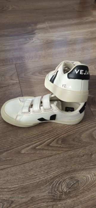 Кецове VEJA 36, Air Max 90, SC