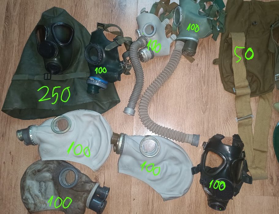 Lot militar de măști de gaze, filtre genți, furtune, cască
