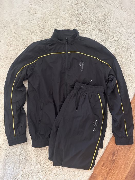 Продавам комплект Trapstar