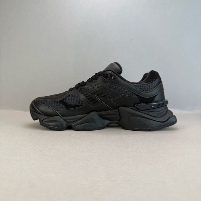 New Balance 9060 "All Black"! НОВИ! Ориг