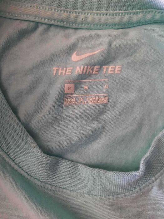 Розова тениска Nike