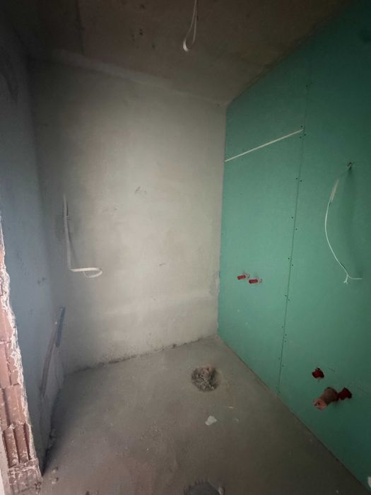 Продава се Двустаен апартамент в София, Полигона - 64 кв.м за 2688 €/кв.м - Снимка #14
