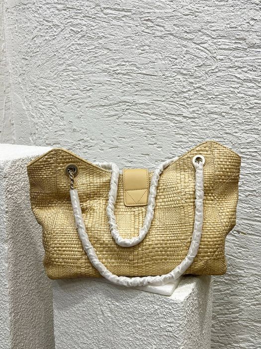Chanel Cabas, Raphia tressé & métal