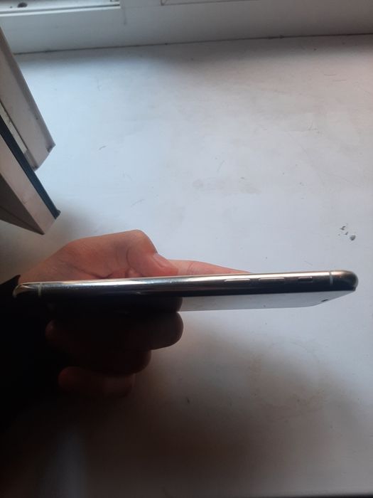 iPhone 11 pro ёмкост 57