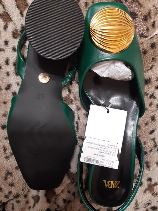 Обувь женская Zara