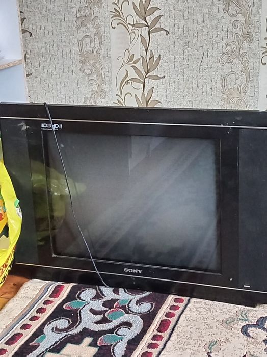 Продаётся телевизор