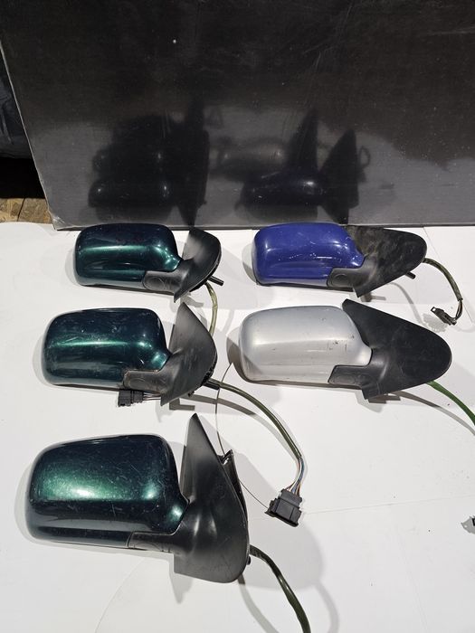 oglinda dreapta electrica originala volkswagen polo 6n 1994 - 1999

st