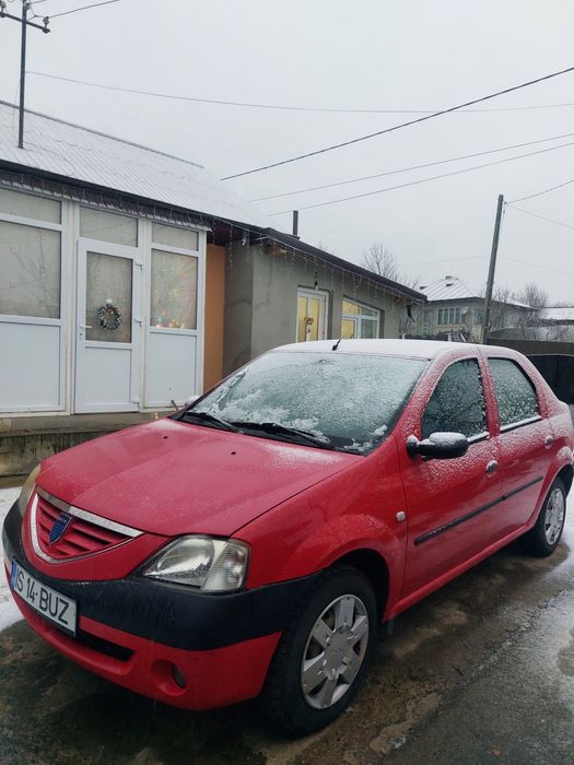 Vând Dacia Logan!