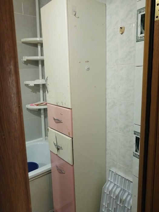 Люстры и мебель срочно
