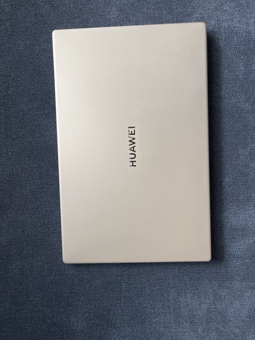 Laptop Huawei 14'' MateBook D14