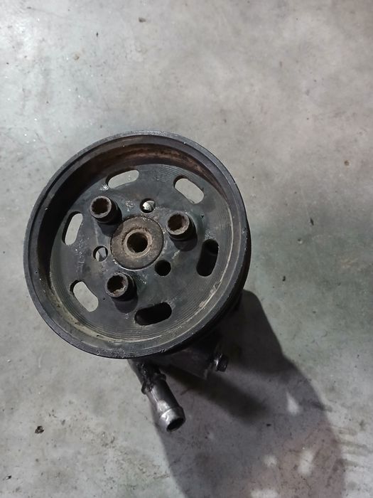 Pompa servo Audi Q5 8R din 2010 8r0145155s