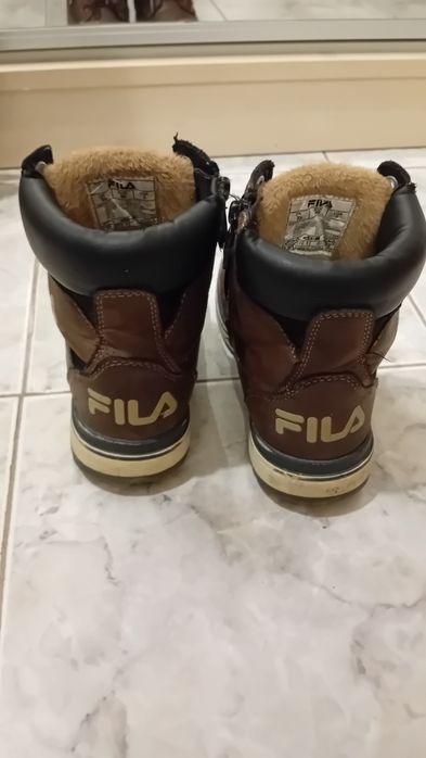 Детски зимни боти